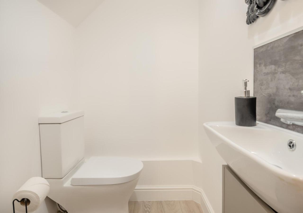 Flat E Apartment โครเมอร์ ภายนอก รูปภาพ